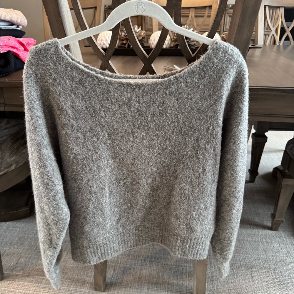 Abercrombie Sweater size small
